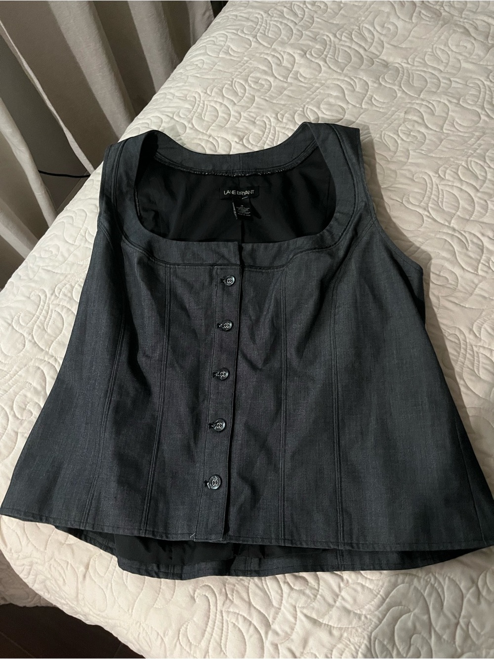 Lane Bryant Black Button-Front Sleeveless Vest Top Size 16